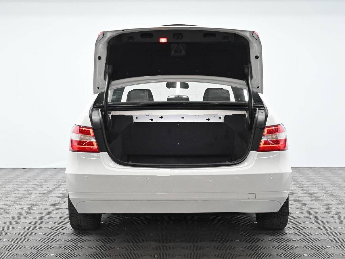 Mercedes-Benz E-Класс 200 5G-Tronic, 2010 - 176 500 км. | Фото №3