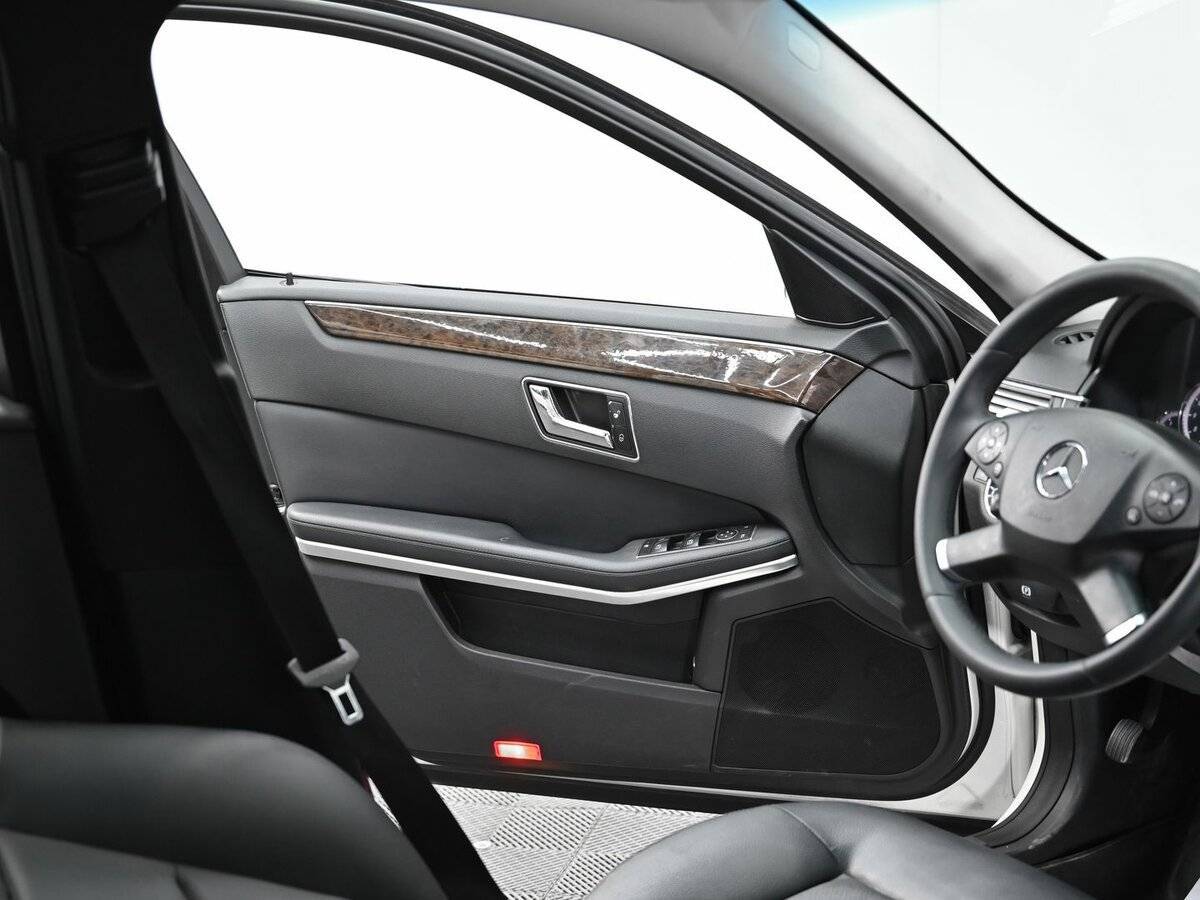 Mercedes-Benz E-Класс 200 5G-Tronic, 2010 - 176 500 км. | Фото №4