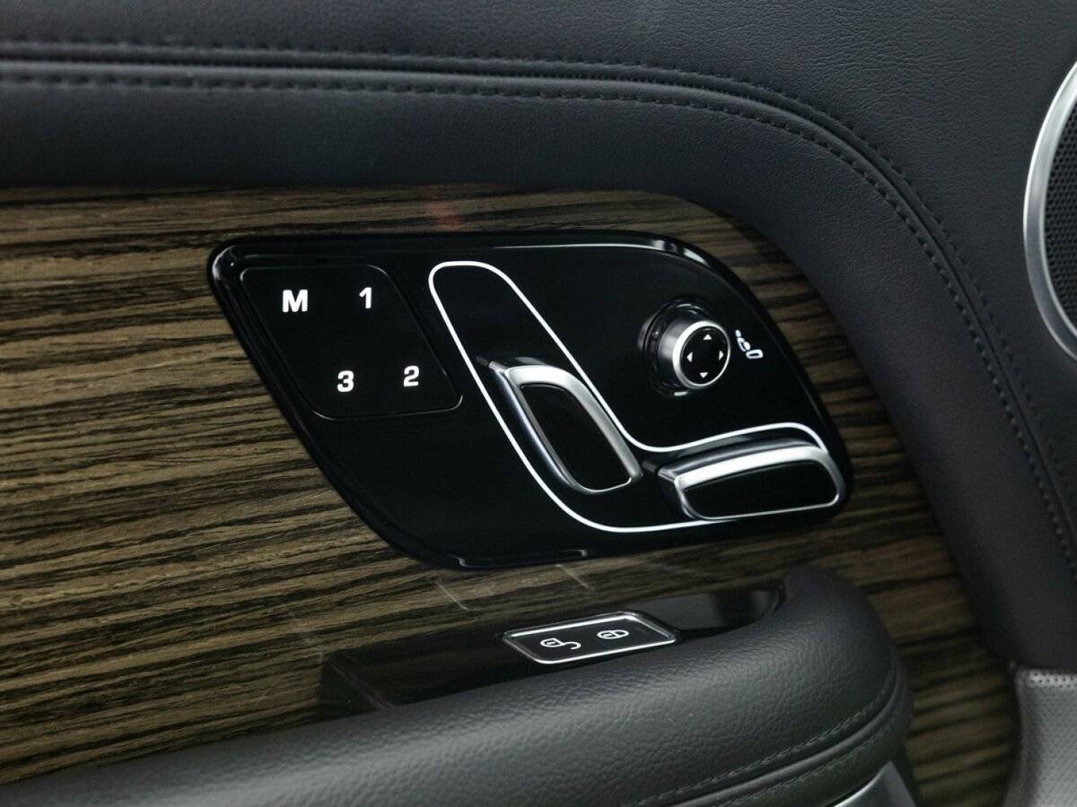 Land Rover Range Rover, 2018 Фото №17