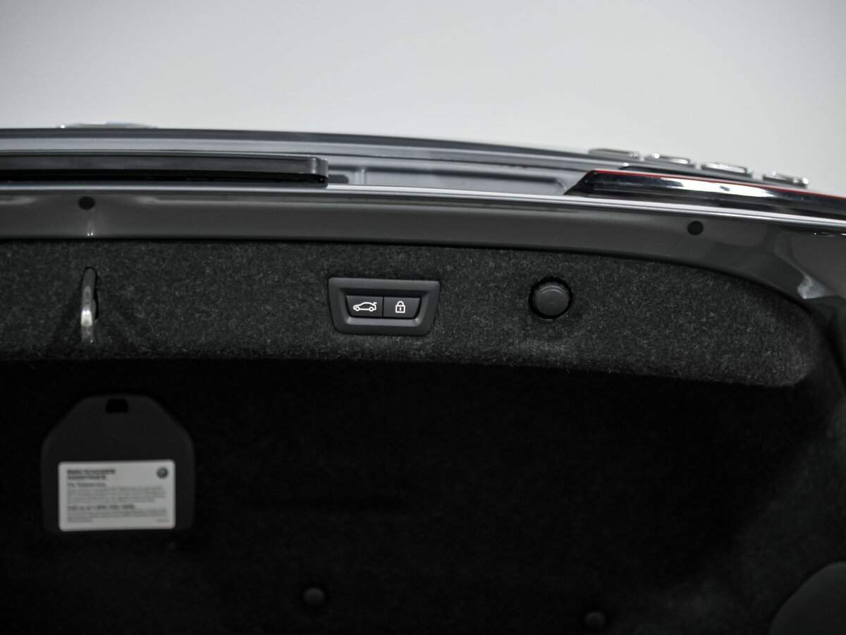 BMW 5 серии 530e xDrive, 2022 Фото №25