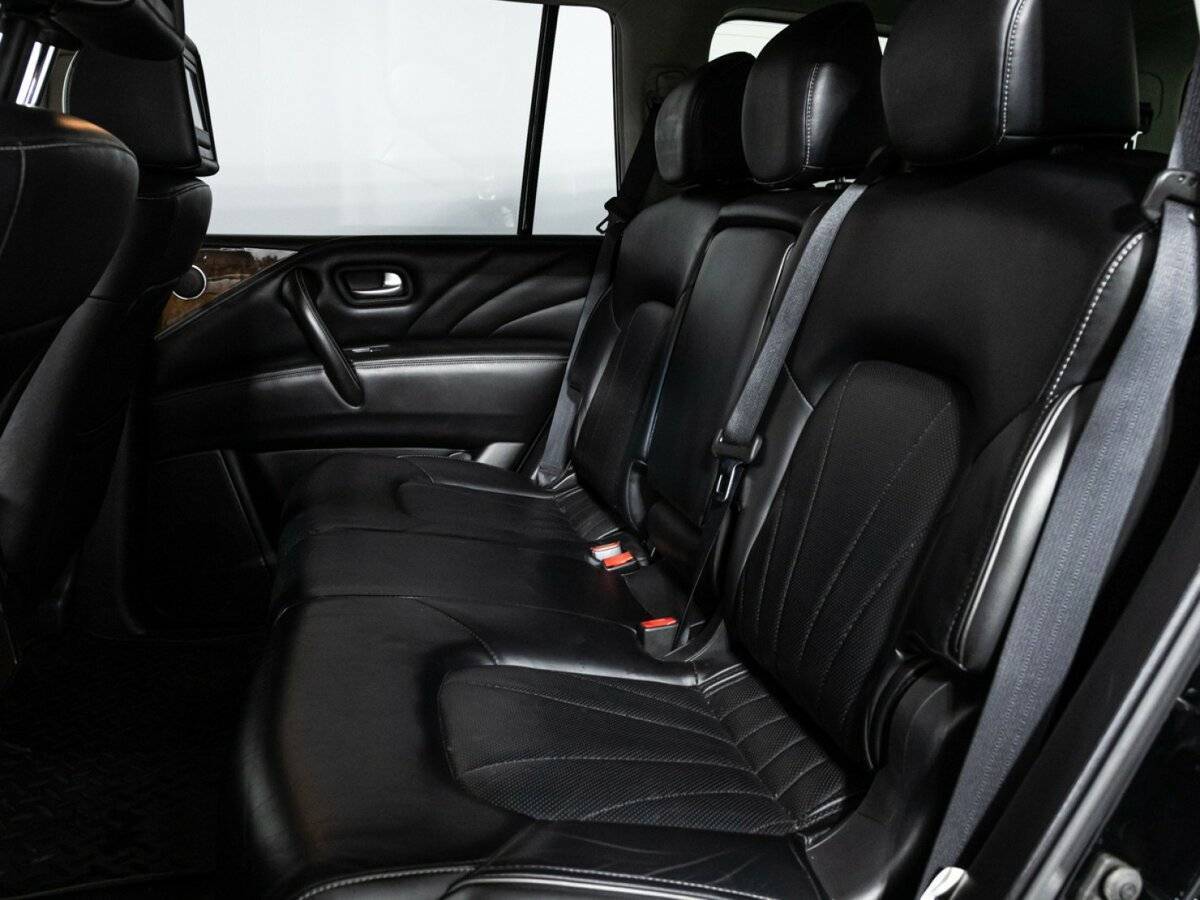 Infiniti QX80, 2017 Фото №8