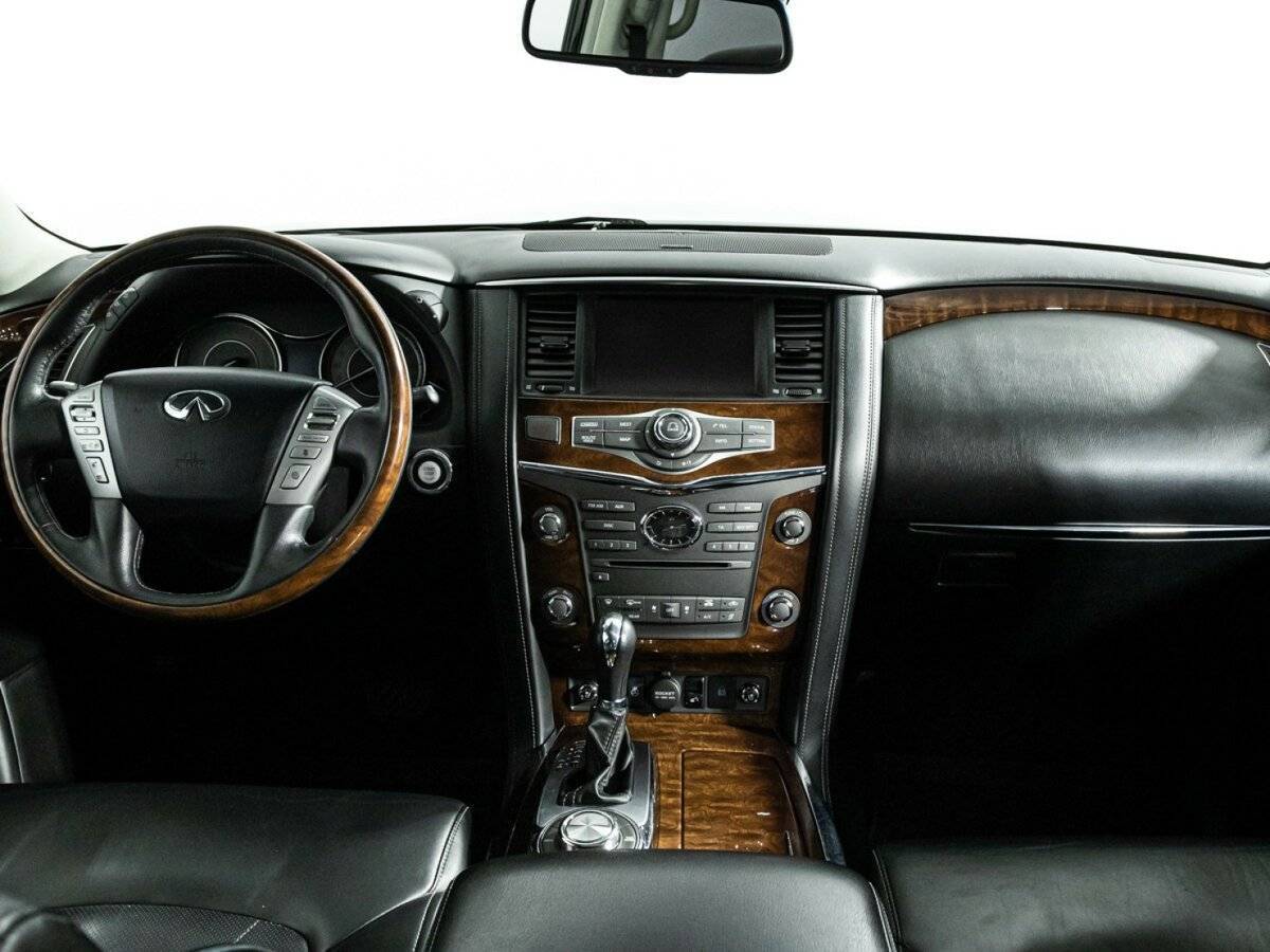 Infiniti QX80, 2017 Фото №11