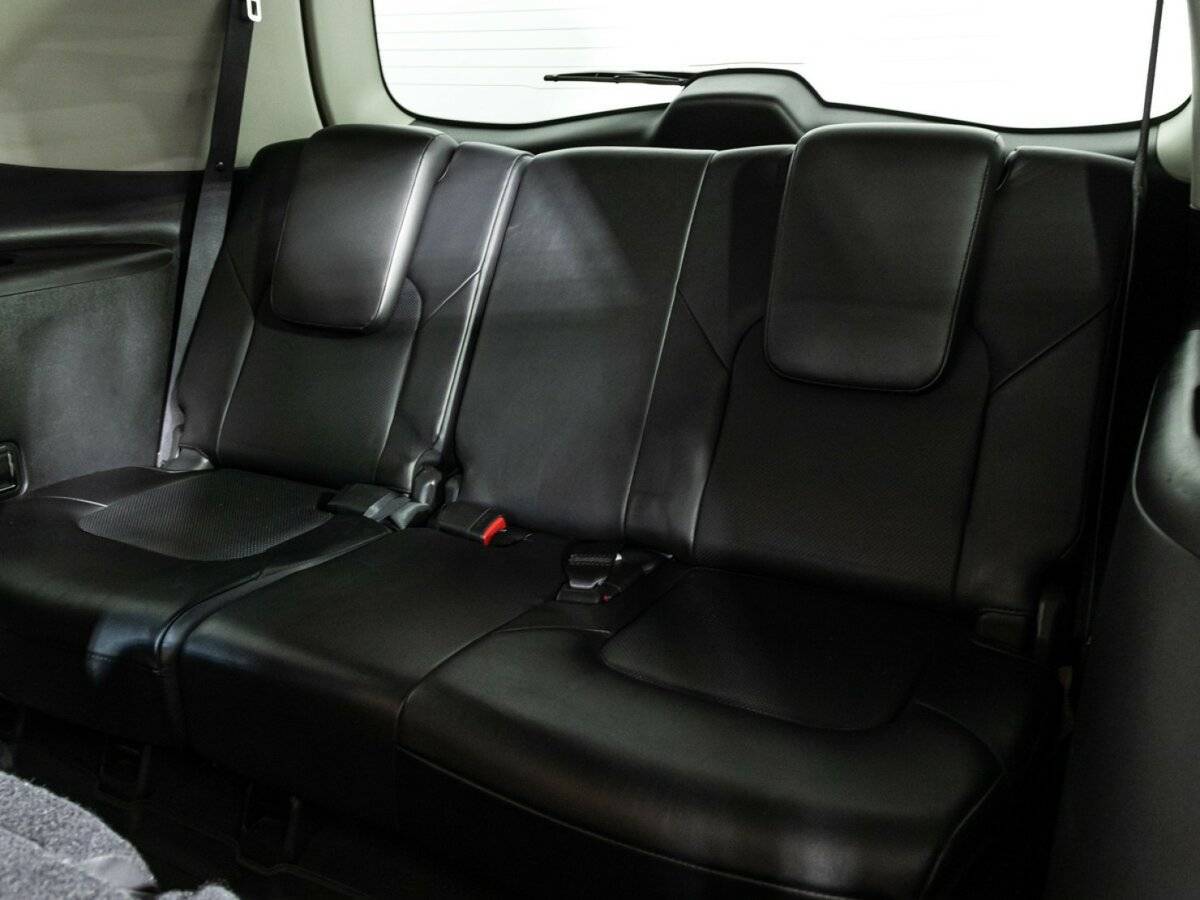 Infiniti QX80, 2017 Фото №16