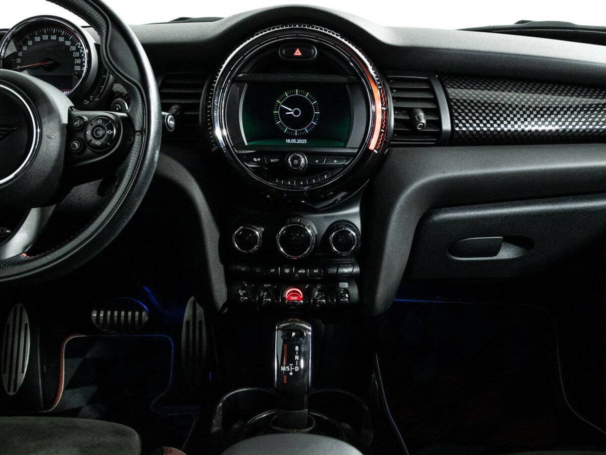 Mini Hatch JCW John Cooper Works, 2018 Фото №14