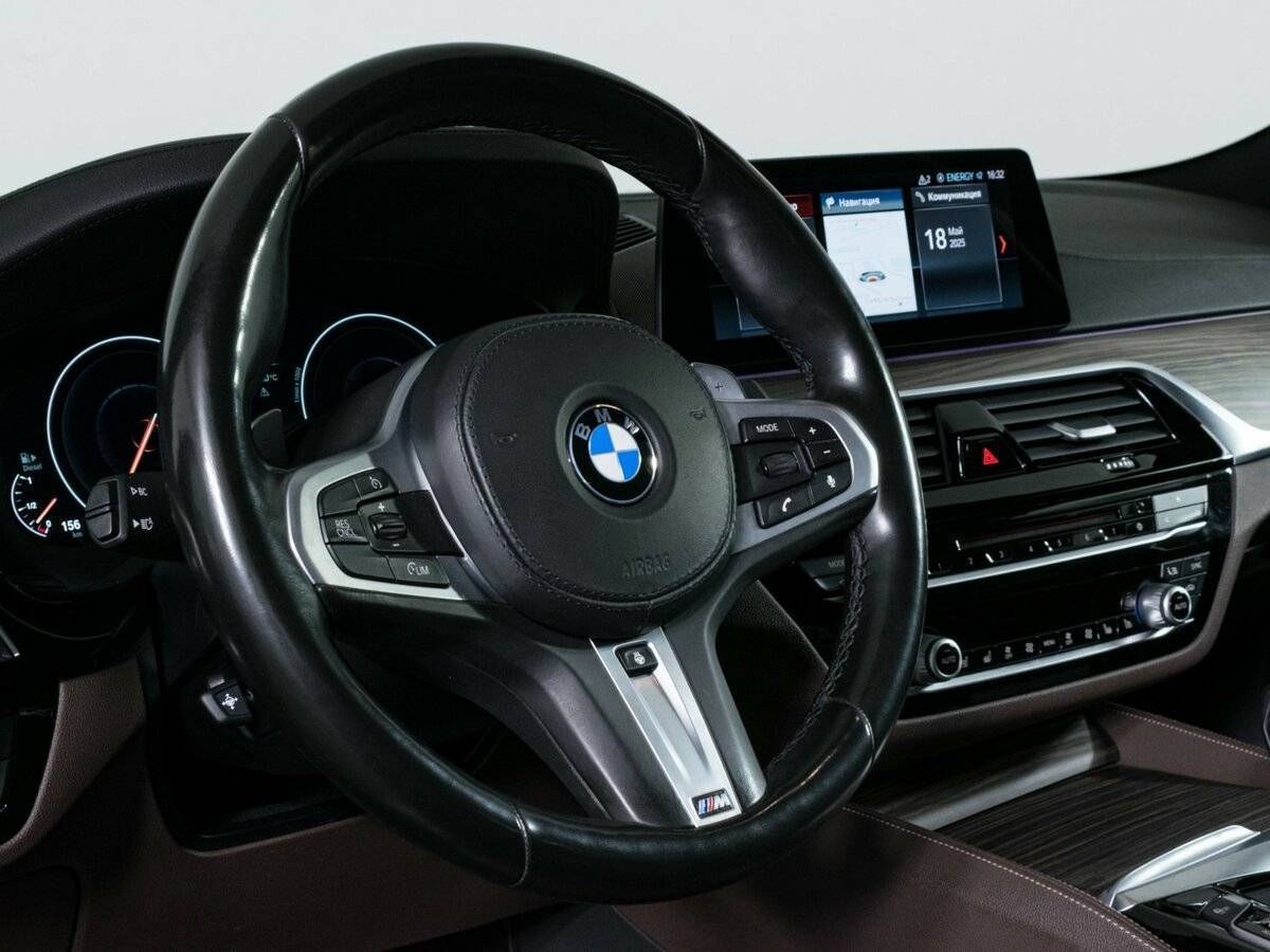 BMW 5 серии 530d xDrive, 2018 Фото №13