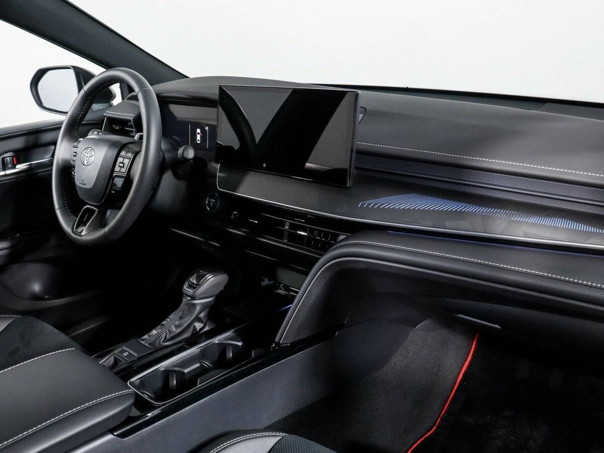 Toyota Camry, 2024 Фото №9