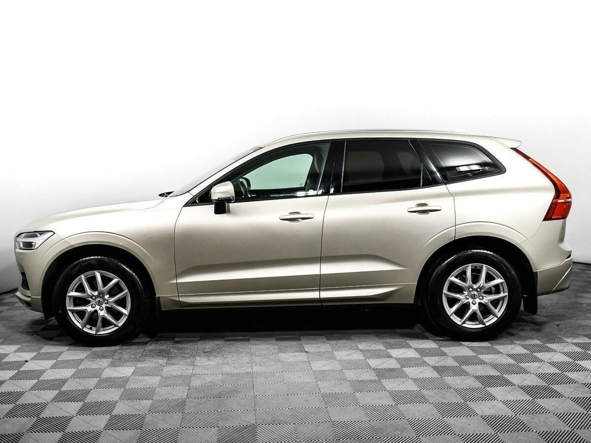 Volvo XC60, 2020 Фото №8