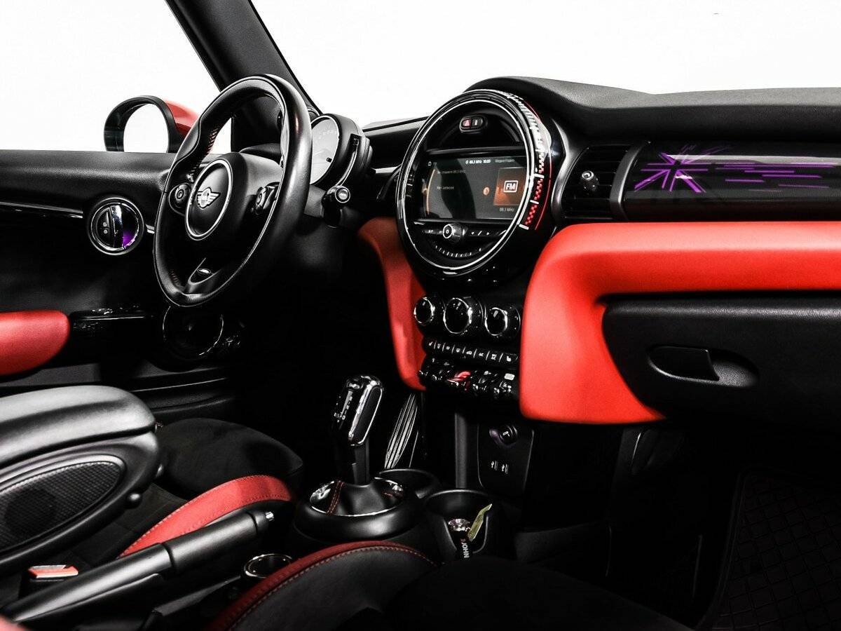 Mini Hatch JCW John Cooper Works, 2018 Фото №9