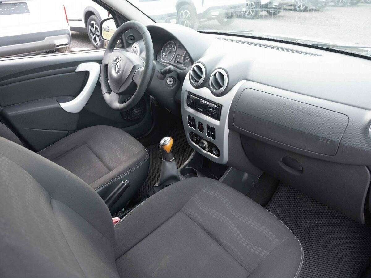 Renault Sandero Stepway, 2011 Фото №11