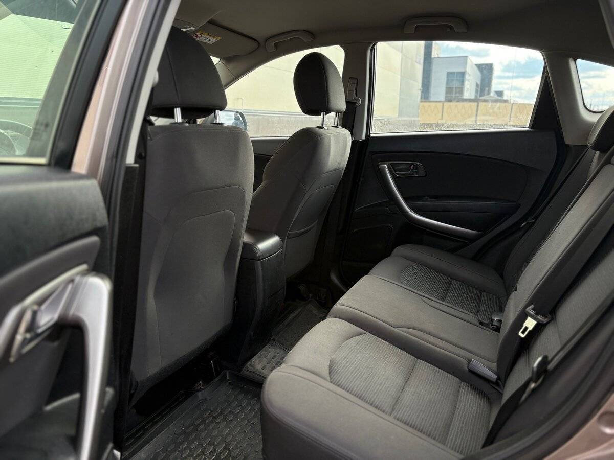 FAW Besturn X80, 2019 Фото №21