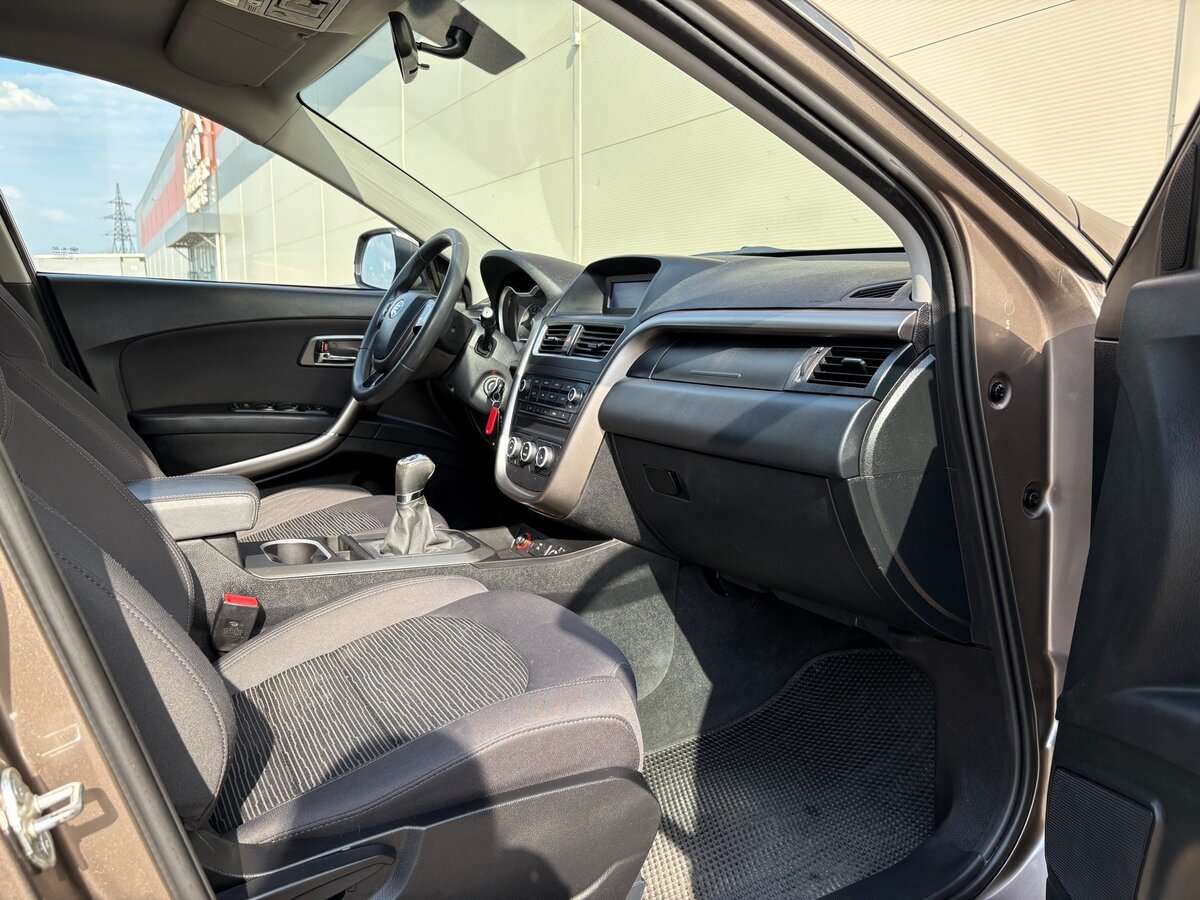 FAW Besturn X80, 2020 Фото №13