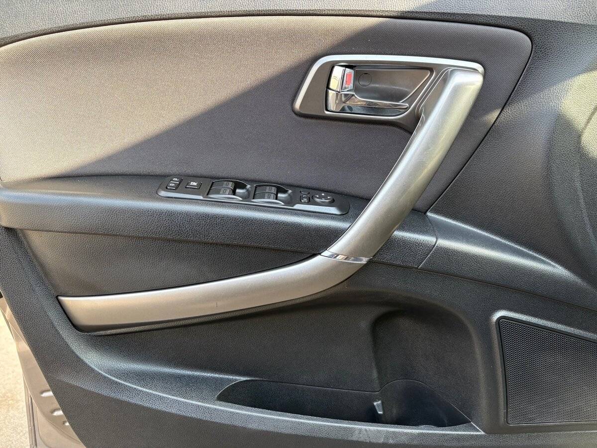 FAW Besturn X80, 2020 Фото №14