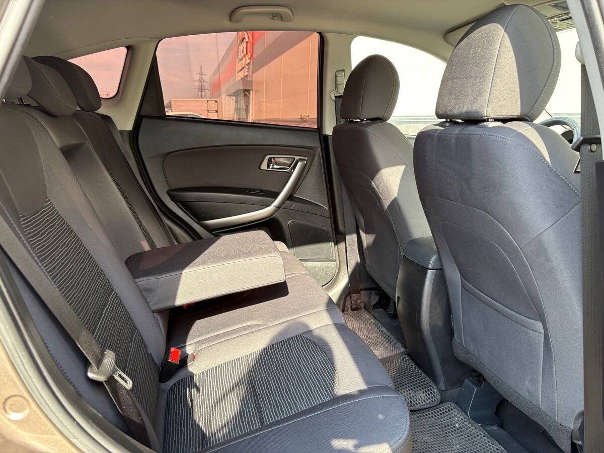 FAW Besturn X80, 2020 Фото №20