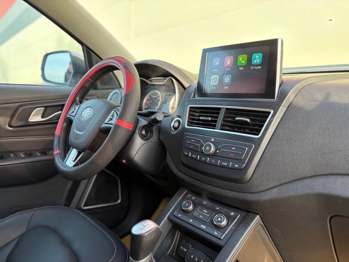 FAW Besturn X40, 2019 Фото №12