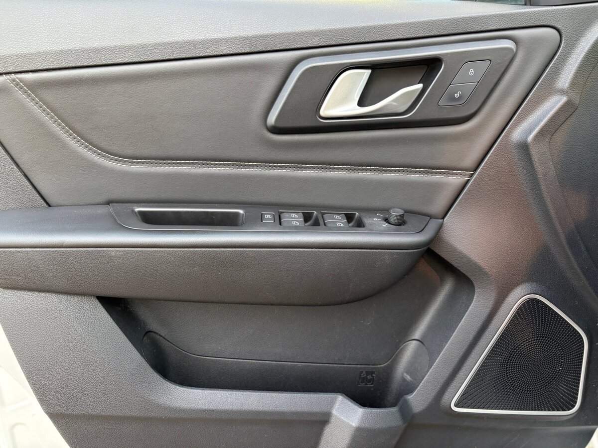 FAW Besturn X40, 2019 Фото №14