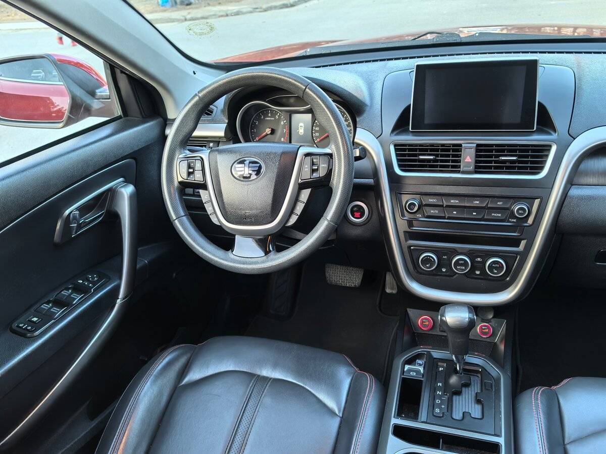 FAW Besturn X80, 2019 Фото №12