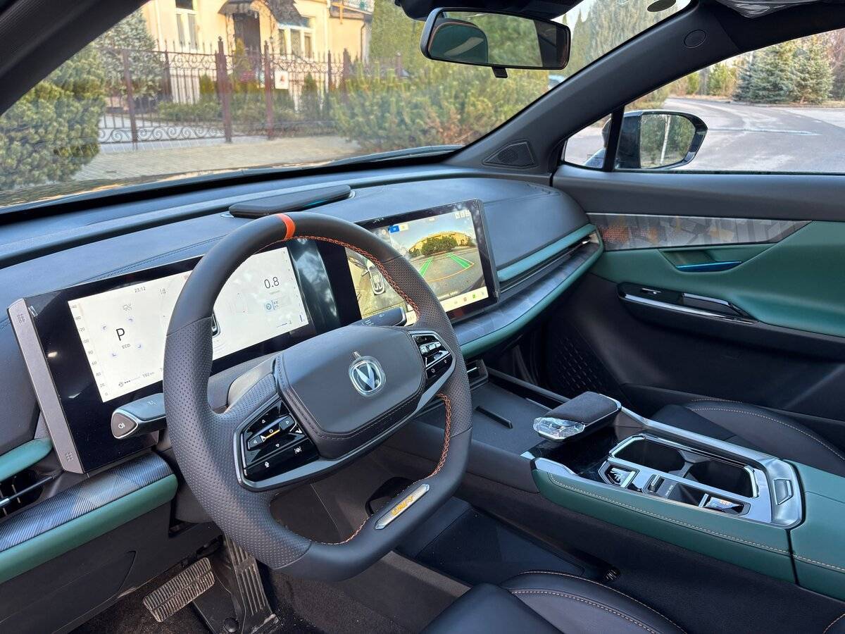 Changan UNI-T, 2023 - 40 км. | Фото №5