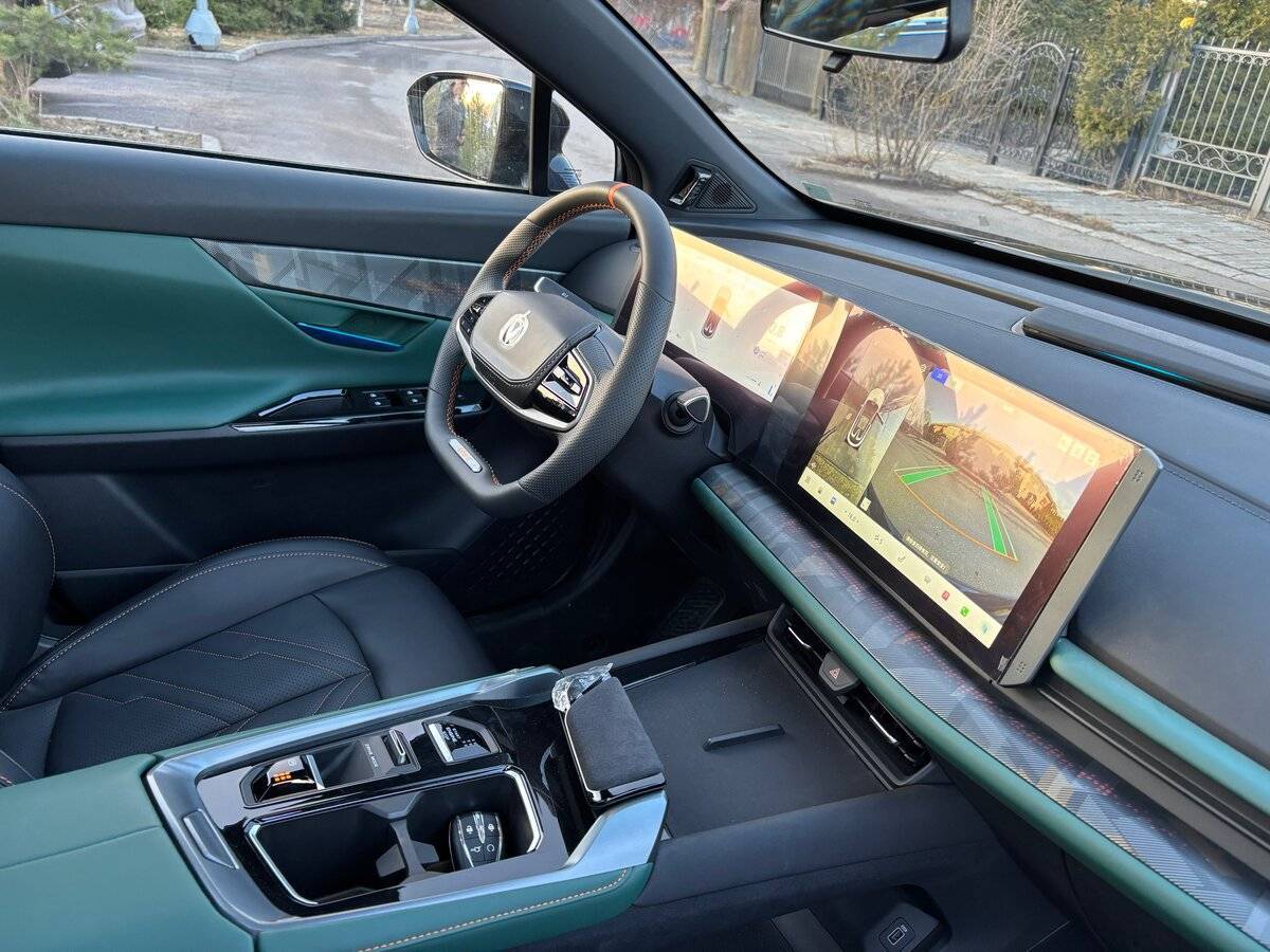 Changan UNI-T, 2023 Фото №13