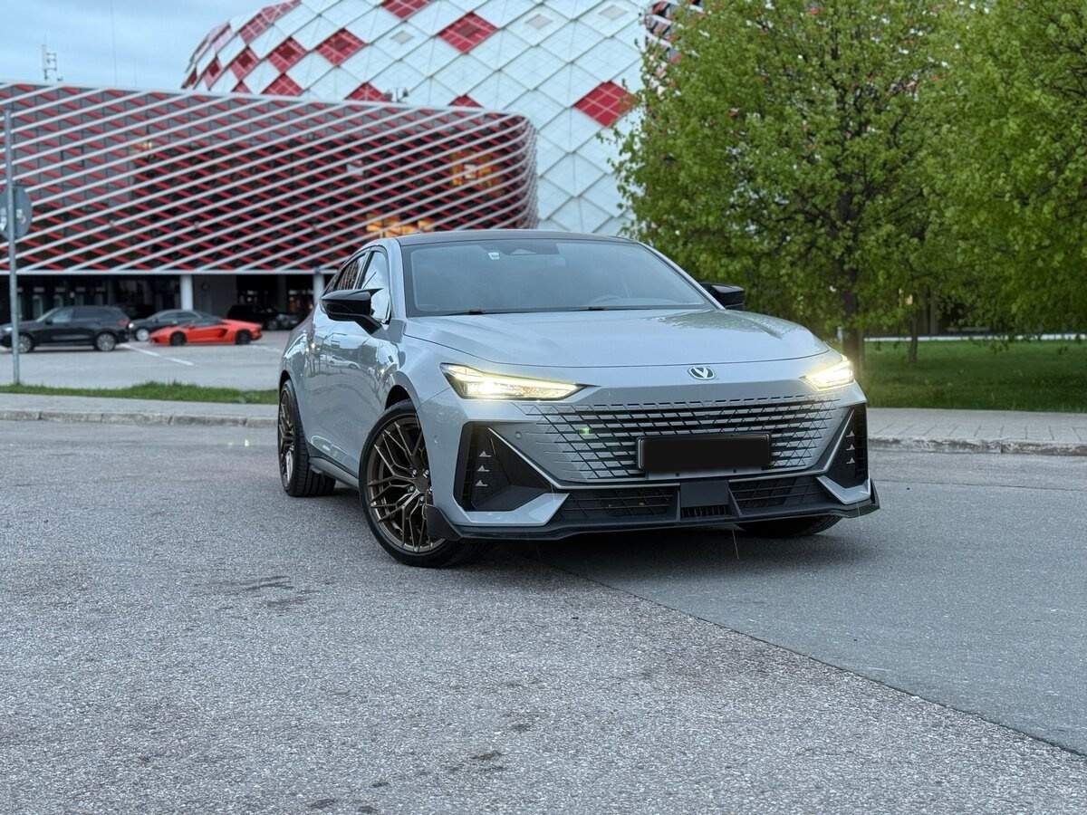 Changan UNI-V, 2024 Фото №2