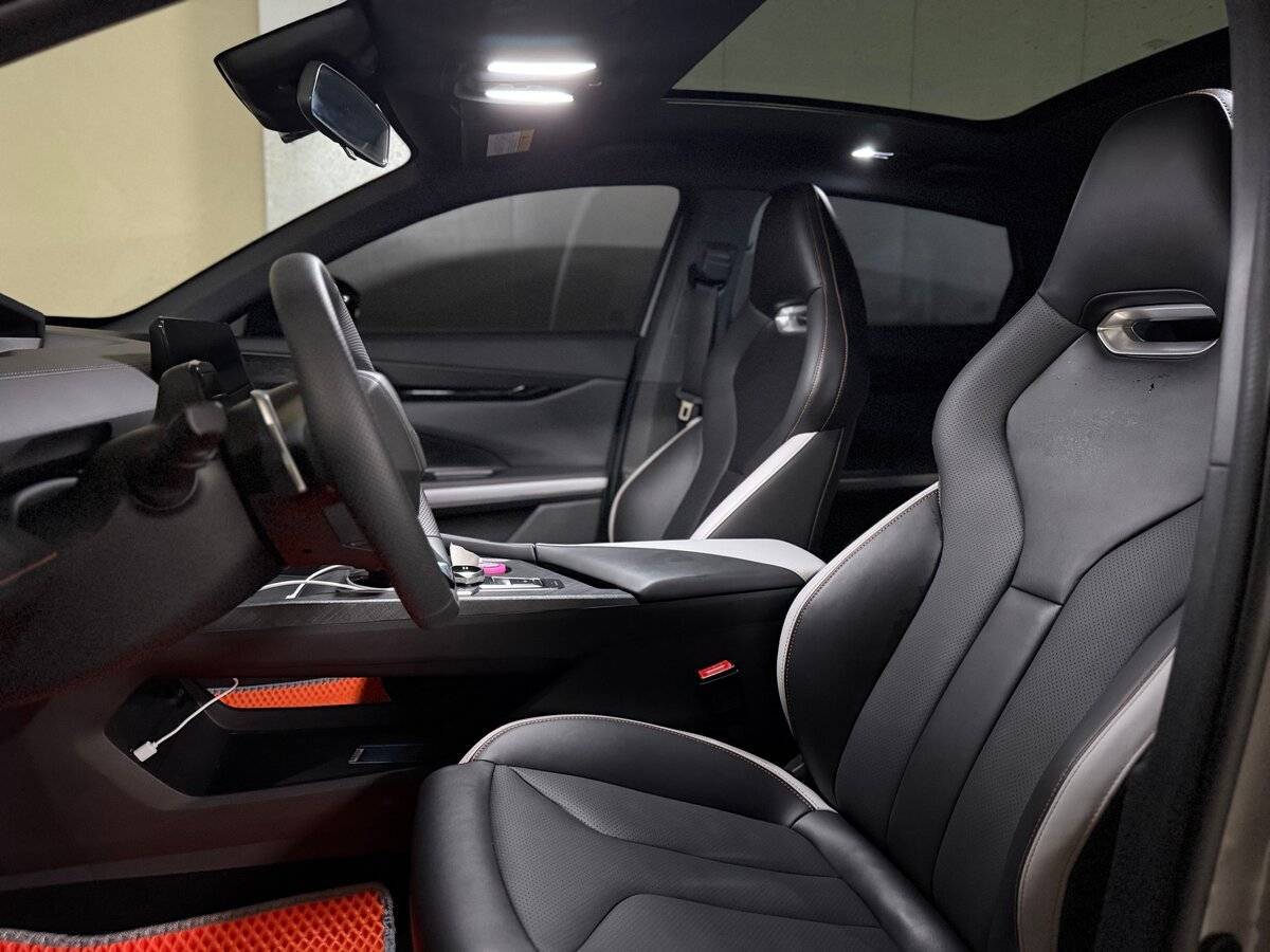 Changan UNI-V, 2024 Фото №18