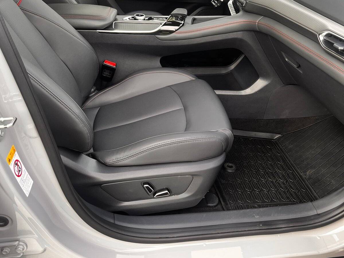 Changan UNI-T, 2023 Фото №14