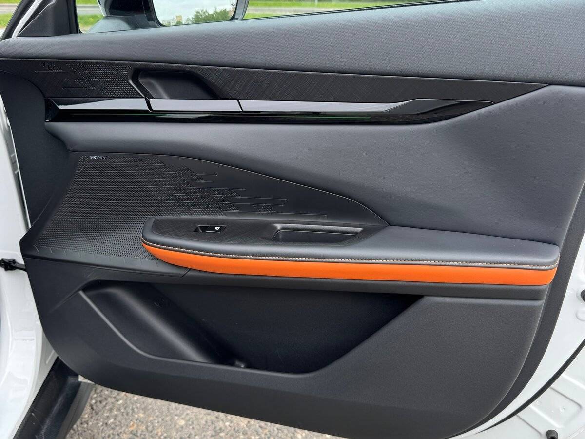 Changan UNI-V, 2024 Фото №16