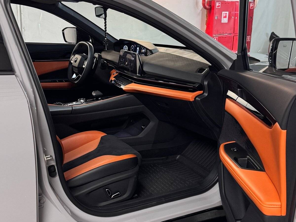 Changan UNI-V, 2024 Фото №14