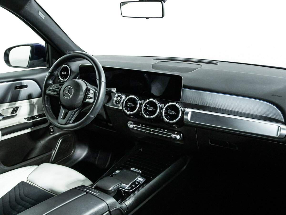 Mercedes-Benz GLB 200, 2020 Фото №9