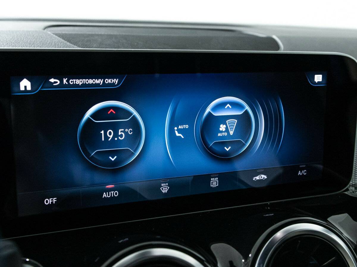 Mercedes-Benz GLB 200, 2020 Фото №17