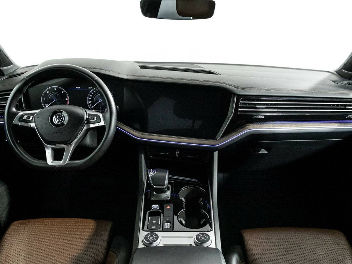 Volkswagen Touareg, 2020 Фото №13