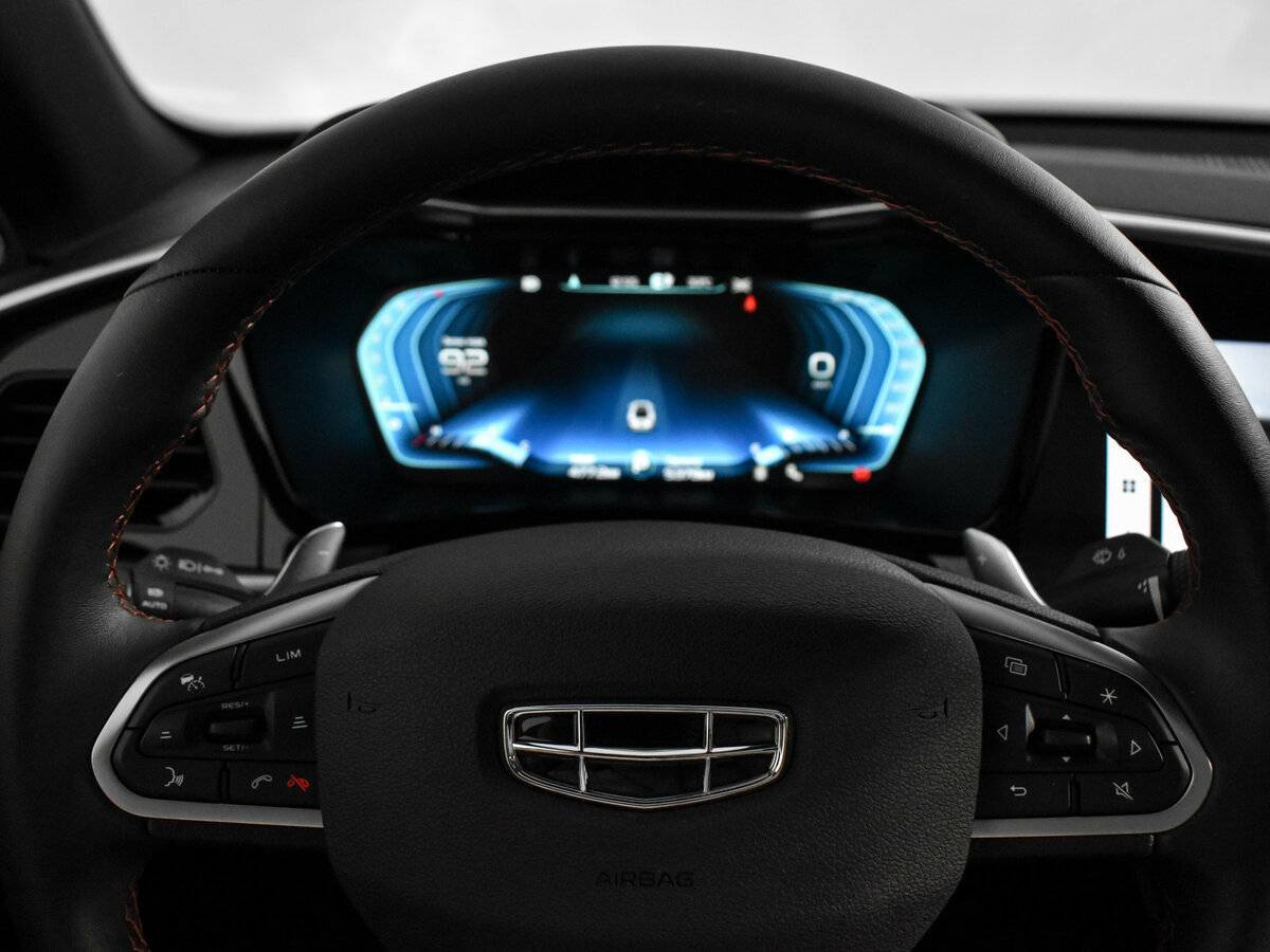 Geely Tugella, 2024 Фото №21