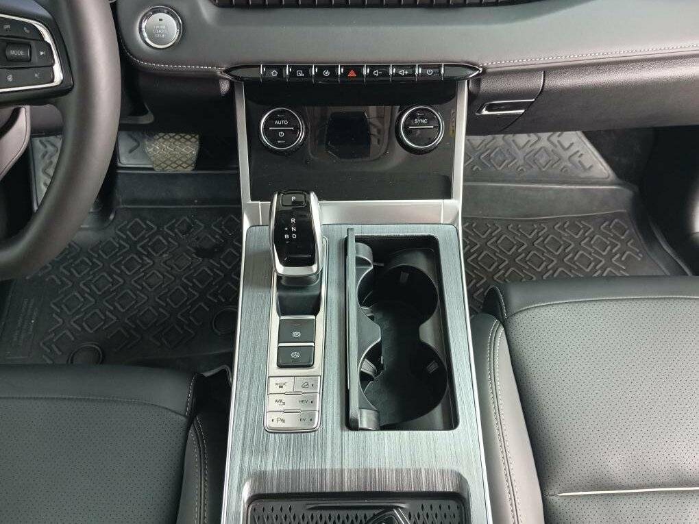 Chery Tiggo 7 Pro Plug-in Hybrid, 2023 Фото №16
