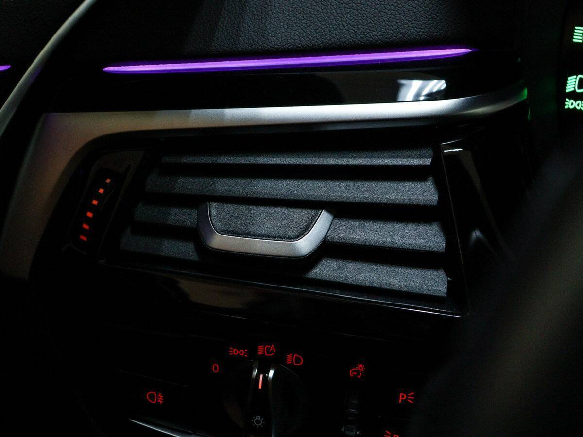 BMW 5 серии 530i xDrive, 2022 Фото №18