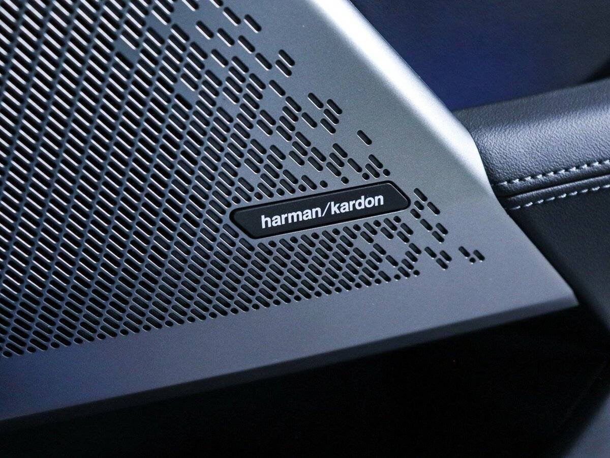 BMW 5 серии 530i xDrive, 2023 Фото №17