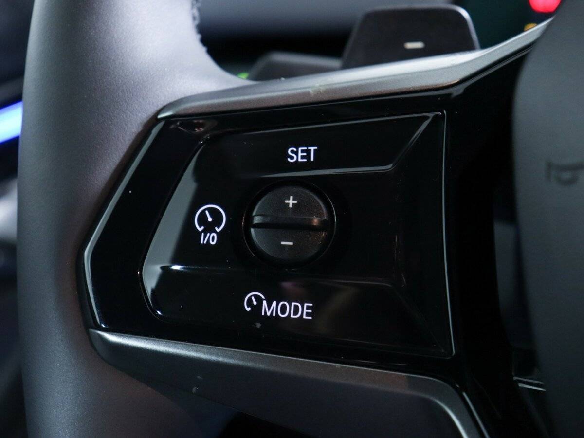 BMW 5 серии 530i xDrive, 2023 Фото №24