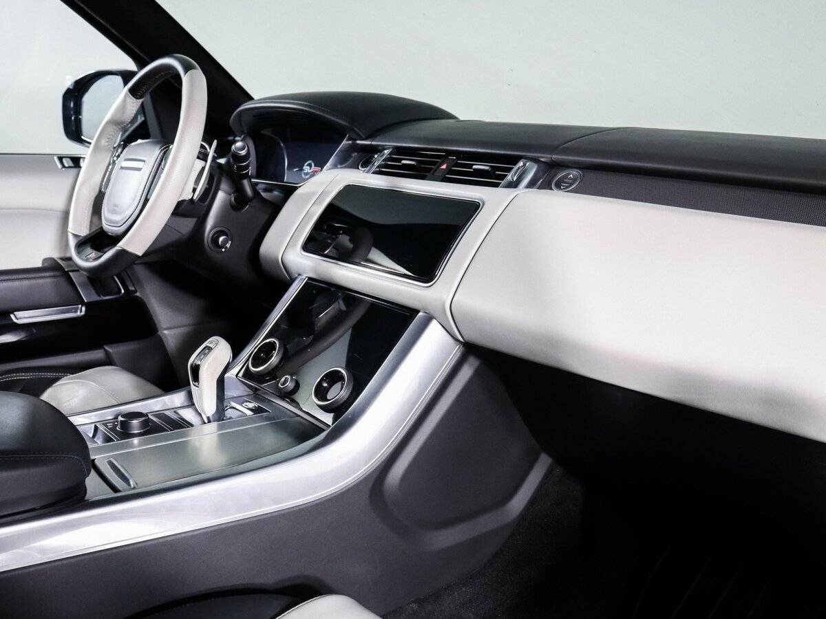 Land Rover Range Rover Sport SVR, 2021 Фото №9