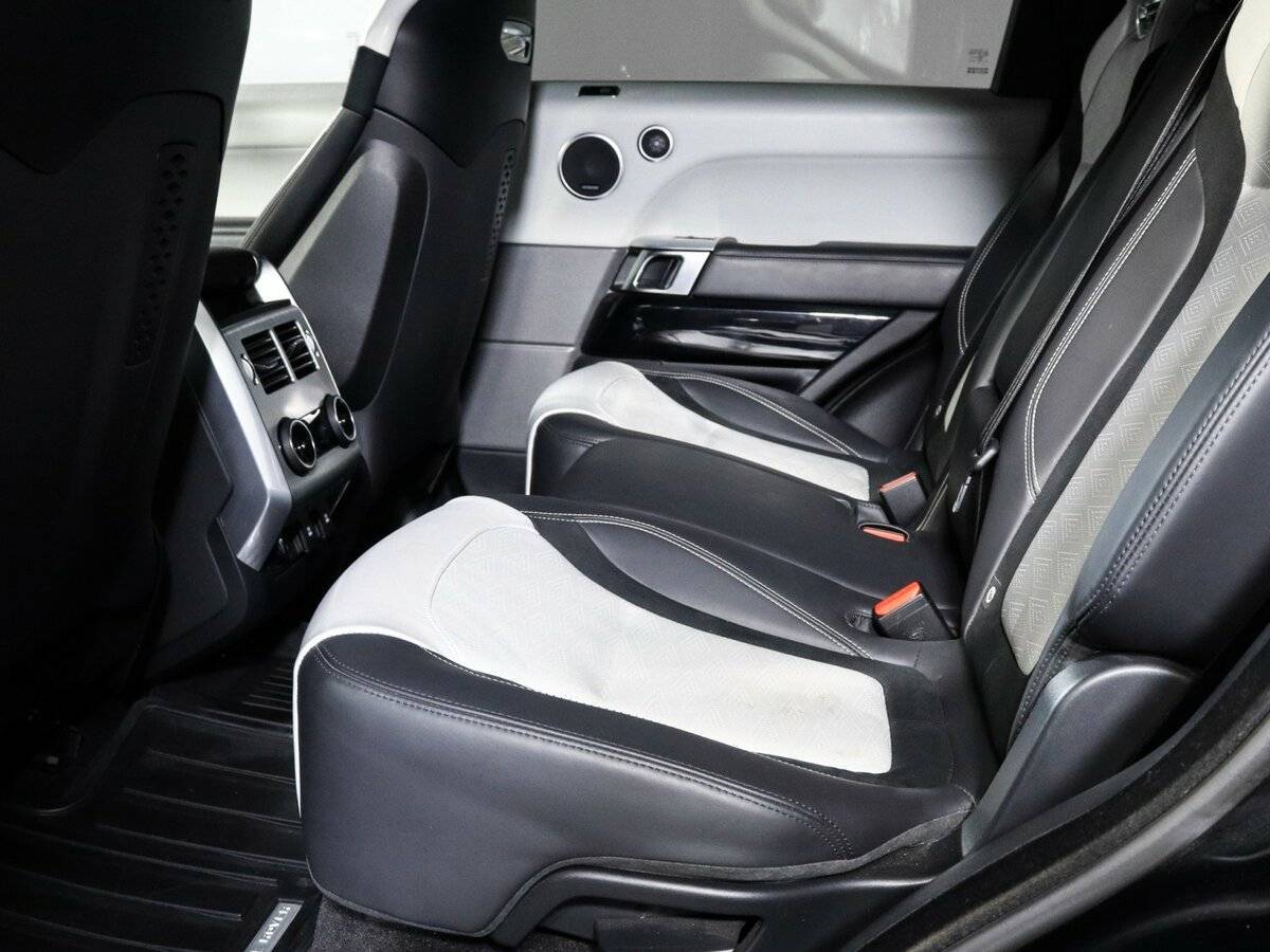 Land Rover Range Rover Sport SVR, 2021 Фото №10