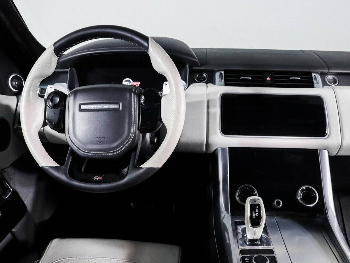 Land Rover Range Rover Sport SVR, 2021 Фото №12