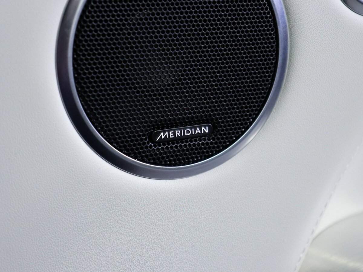 Land Rover Range Rover Sport SVR, 2021 Фото №17