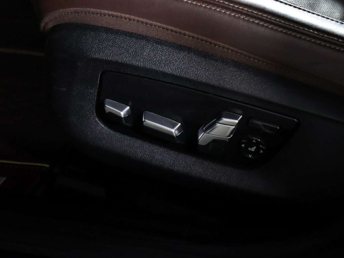 BMW 5 серии 530d xDrive, 2018 Фото №19