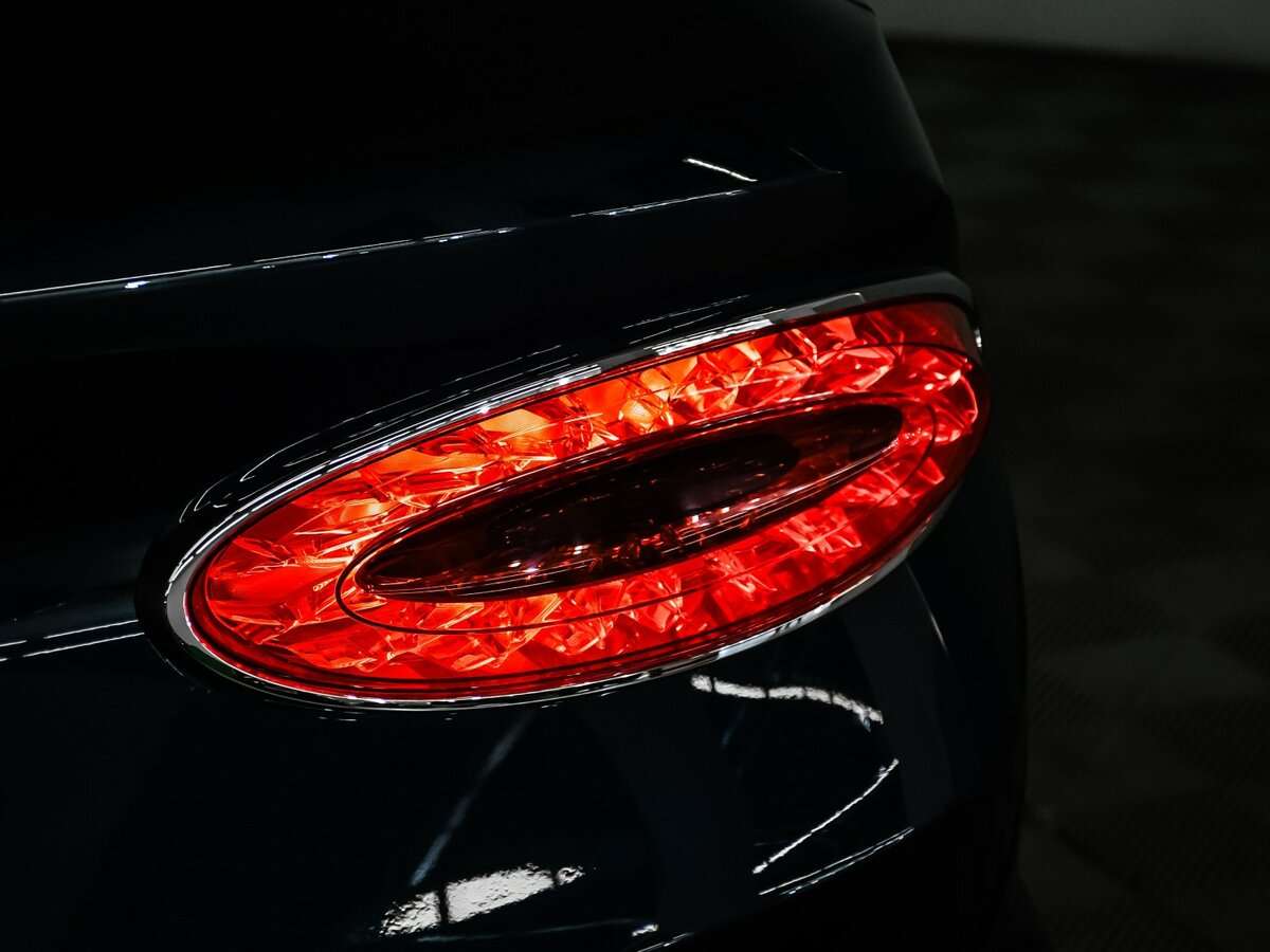 Bentley Bentayga, 2021 Фото №23