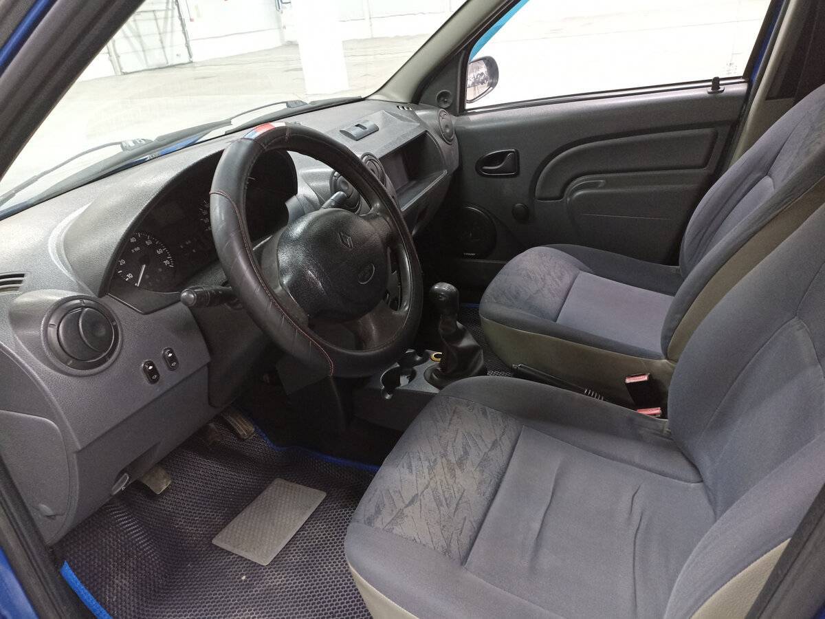 Renault Logan, 2005 Фото №15