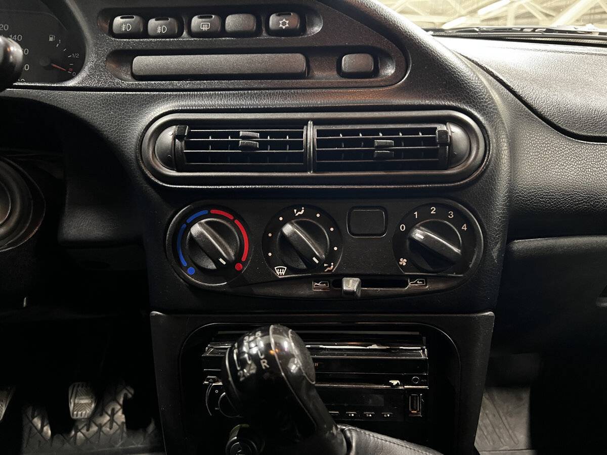 Chevrolet Niva, 2013 Фото №15