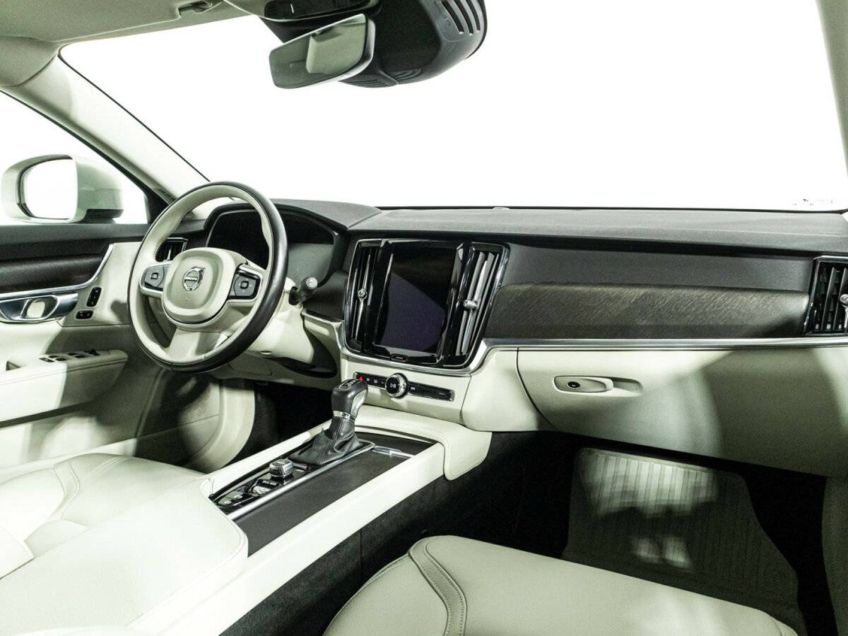 Volvo V90 Cross Country, 2017 Фото №9