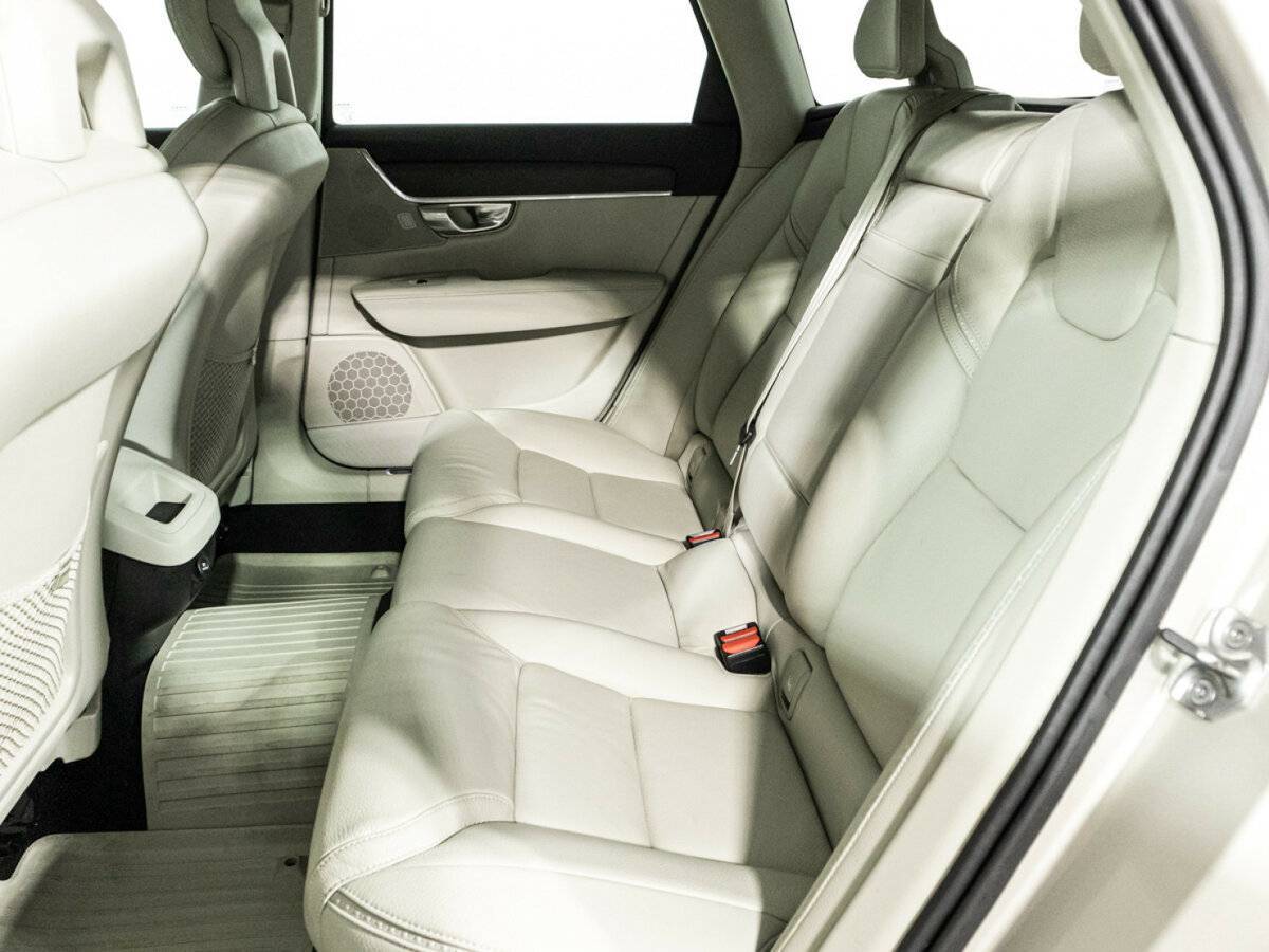 Volvo V90 Cross Country, 2017 Фото №10