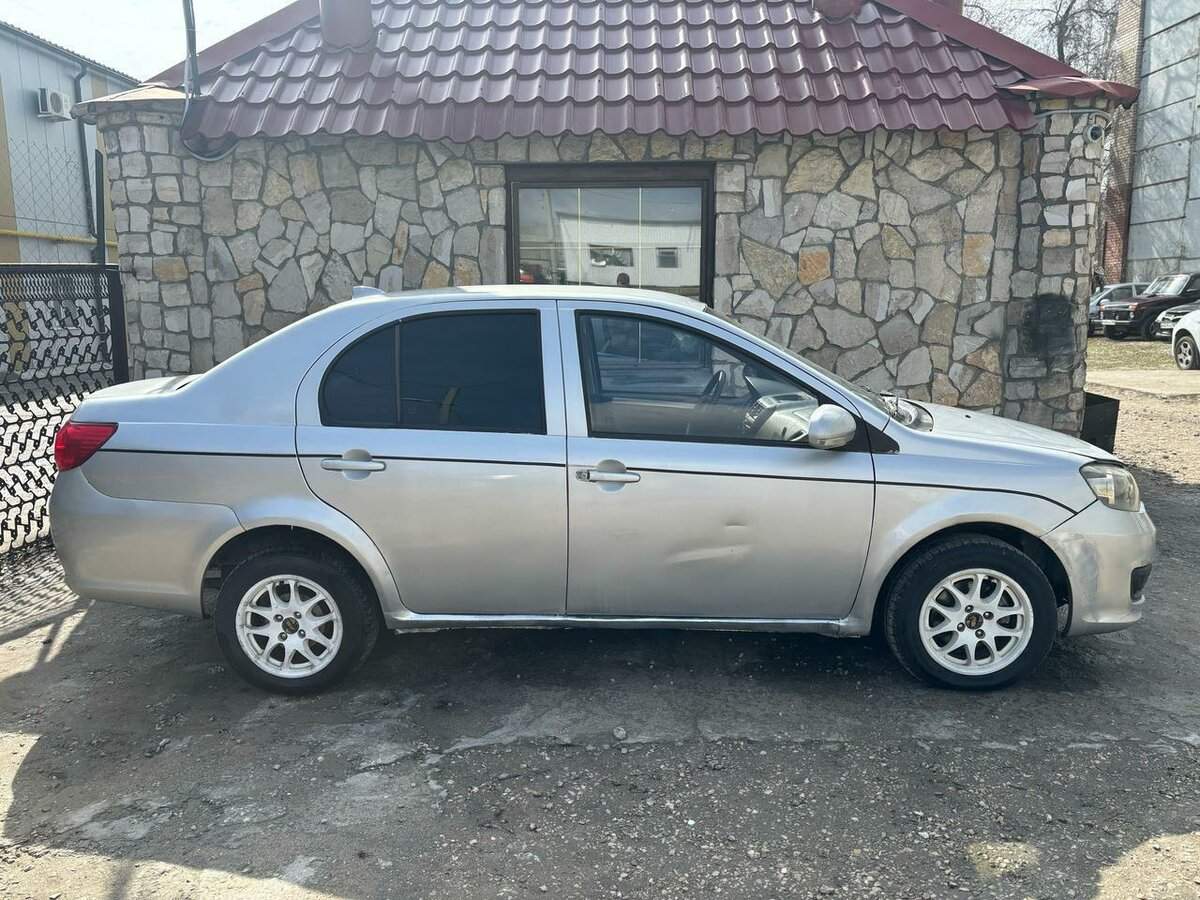 FAW V5, 2013 - 103 000 км. | Фото №5