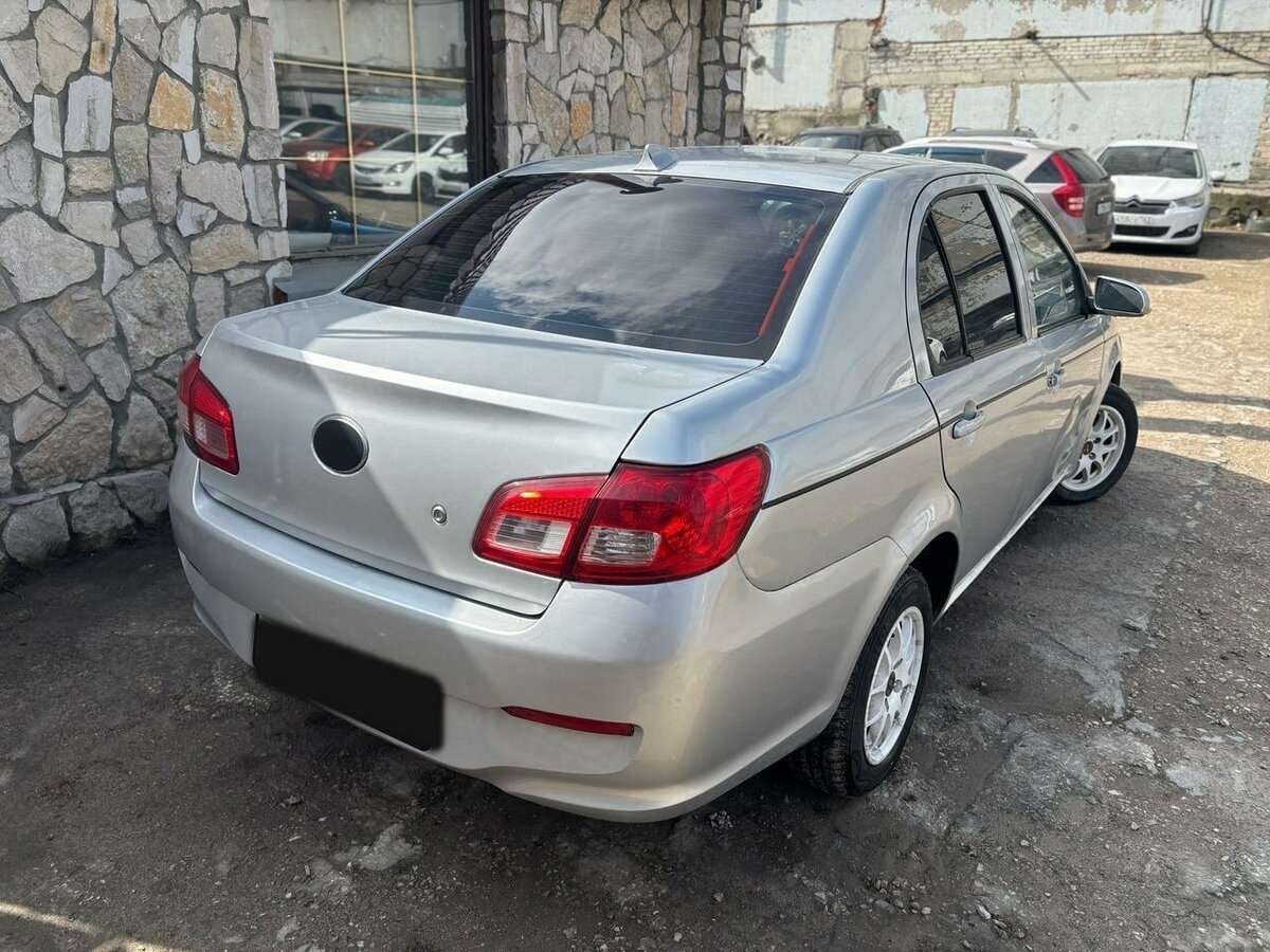 FAW V5, 2013 - 103 000 км. | Фото №8