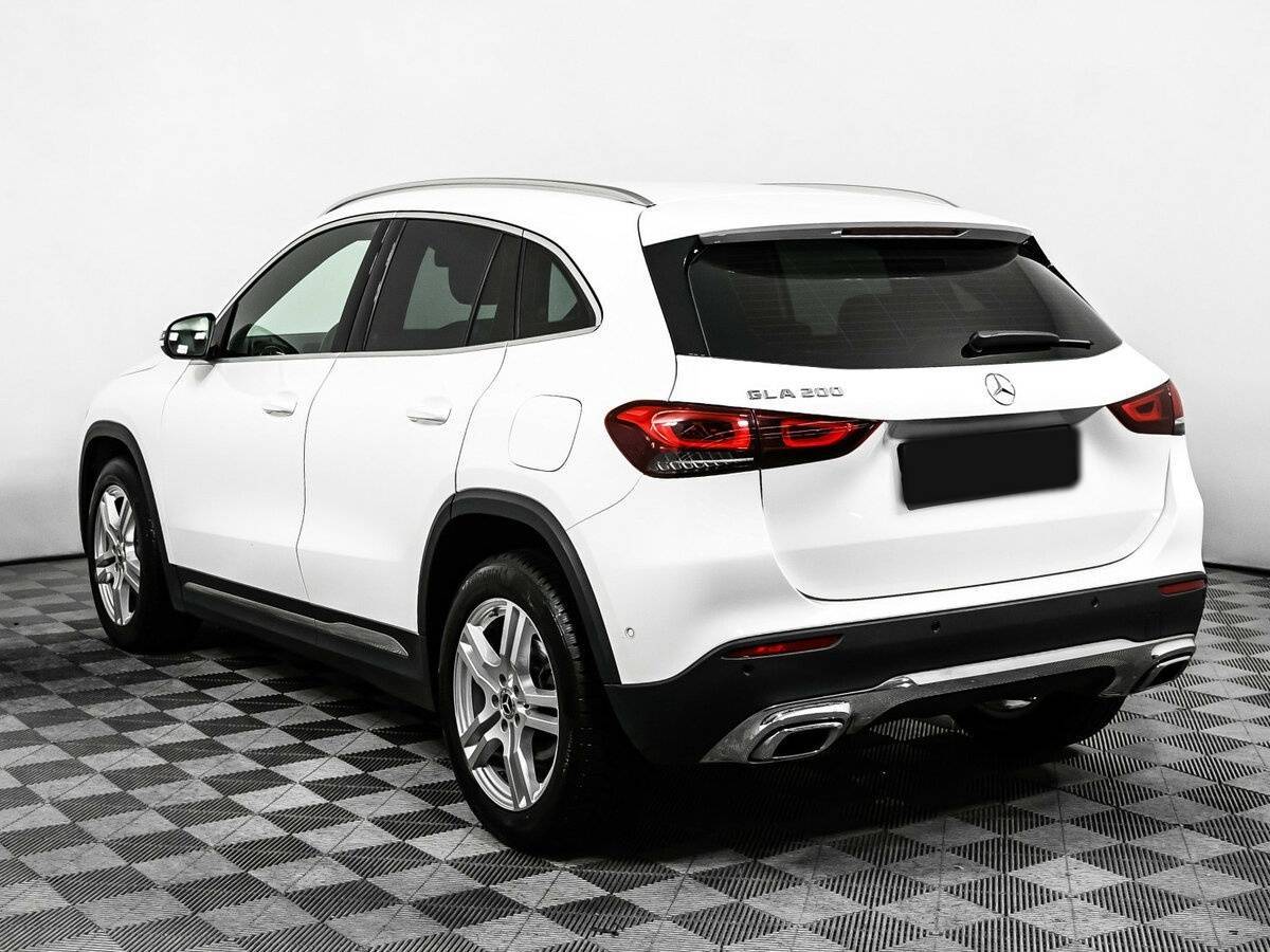Mercedes-Benz GLA 200, 2020 Фото №7