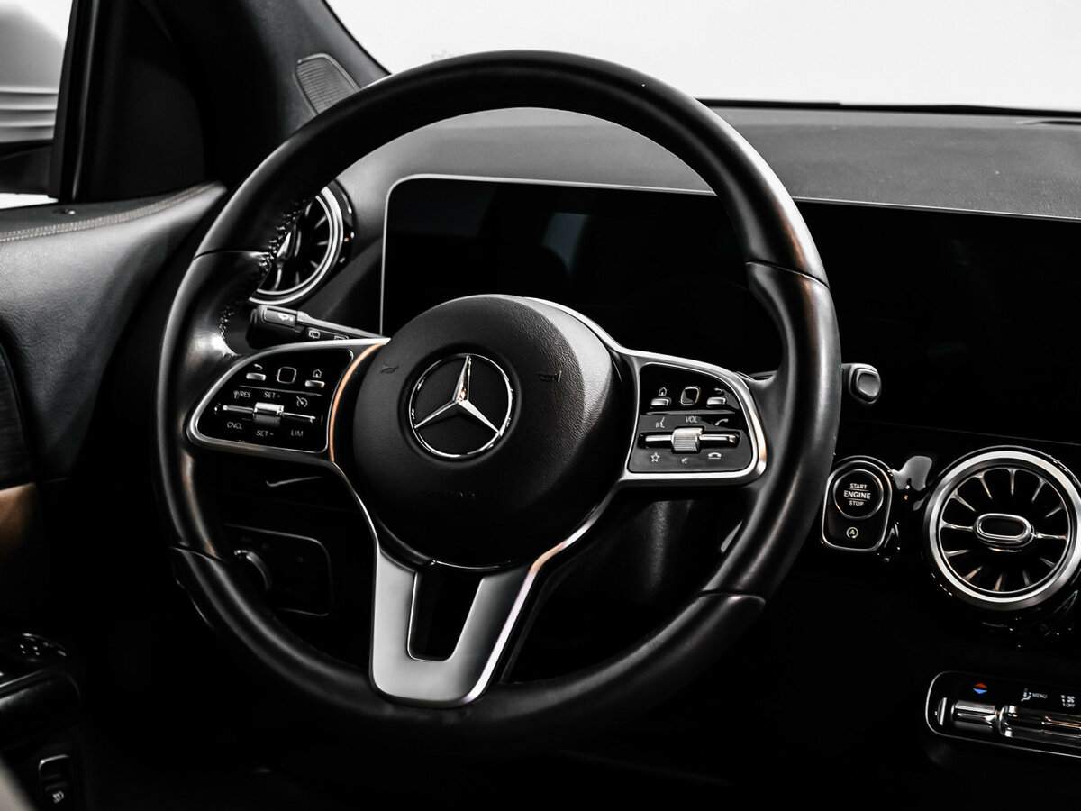 Mercedes-Benz GLA 200, 2020 Фото №12