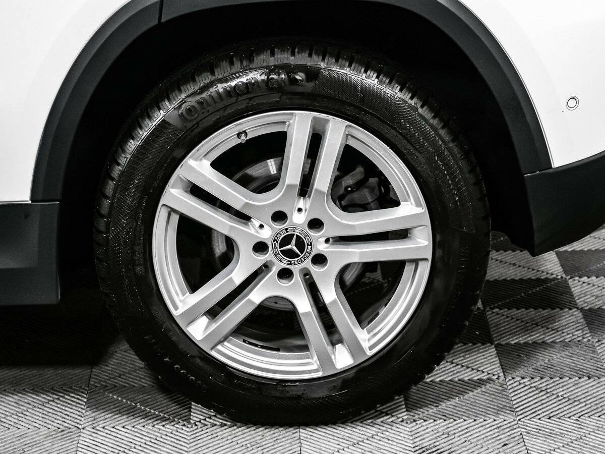 Mercedes-Benz GLA 200, 2020 Фото №17